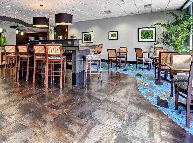 Comfort Suites New Bern Near Cherry Point Restaurant photo
